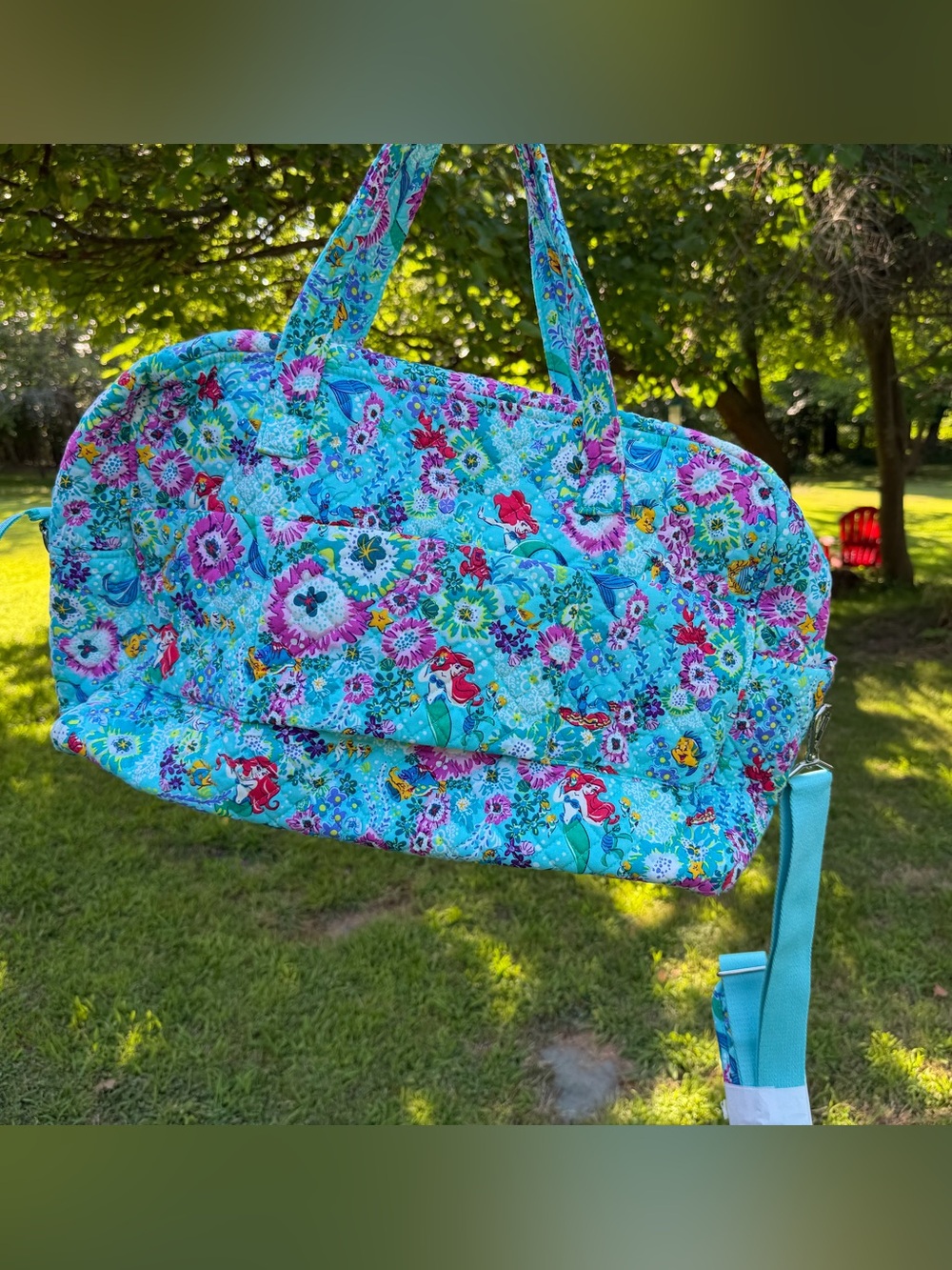 Rare Vera Bradley Disney Ariel Floral Weekender Travel Bag NWT - Picture 2 of 12